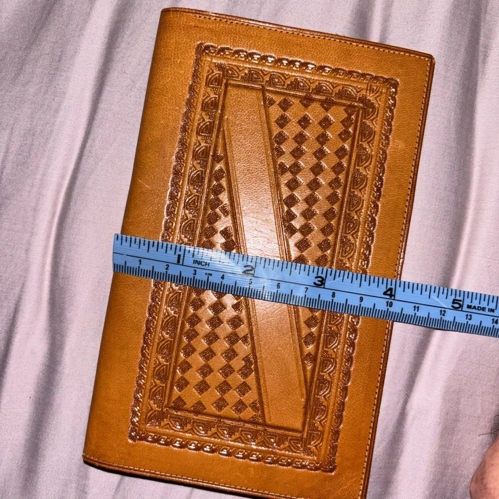 Vintage New Mexican Unisex Bi-Fold WALLET Hand Tooled Genuine Leather Aztec Art‍